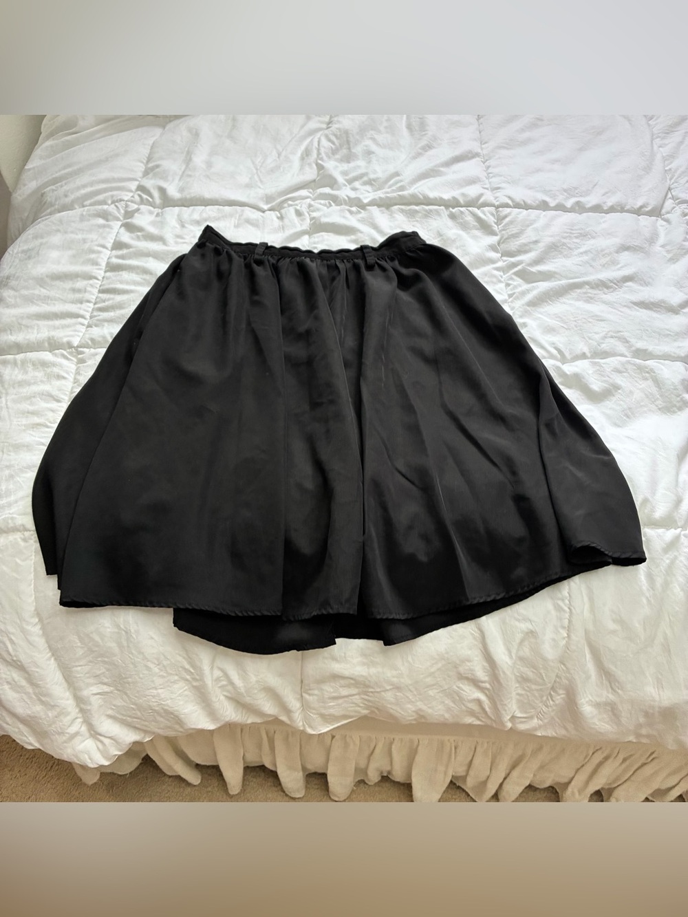 Xhilaration black flowy skirt